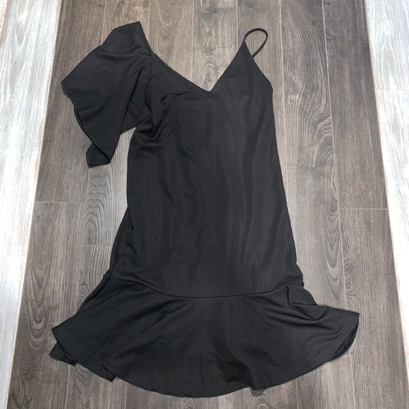 Zara Dresses & Skirts - Zara black ruffle dress